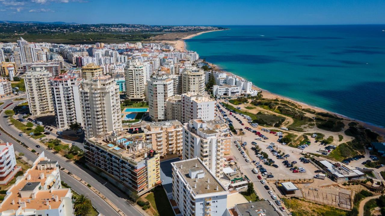 Magnificent 2Bdr Apartment W/ Ac & Pool - 2Min From Beach - By Lovelystay Armação de Pêra Zewnętrze zdjęcie