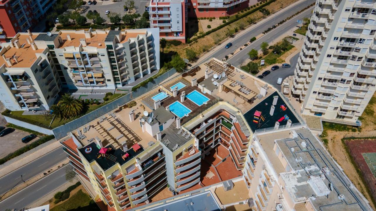 Magnificent 2Bdr Apartment W/ Ac & Pool - 2Min From Beach - By Lovelystay Armação de Pêra Zewnętrze zdjęcie