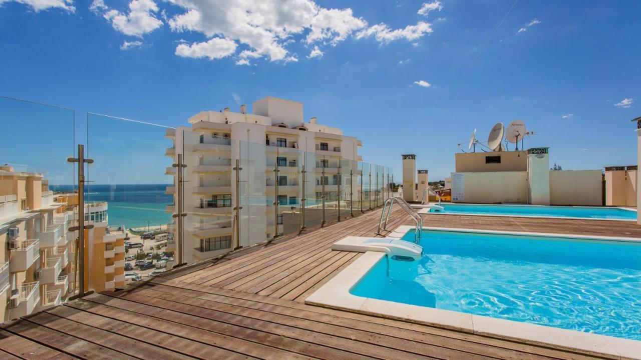 Magnificent 2Bdr Apartment W/ Ac & Pool - 2Min From Beach - By Lovelystay Armação de Pêra Zewnętrze zdjęcie